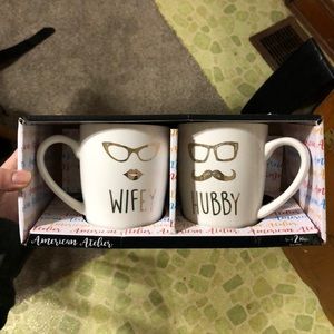 Hubby & Wifey mugs!